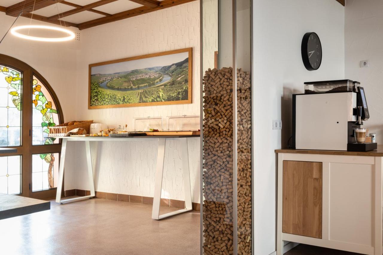 Moselweingut & Gaestehaus Hubertushof Trittenheim Extérieur photo