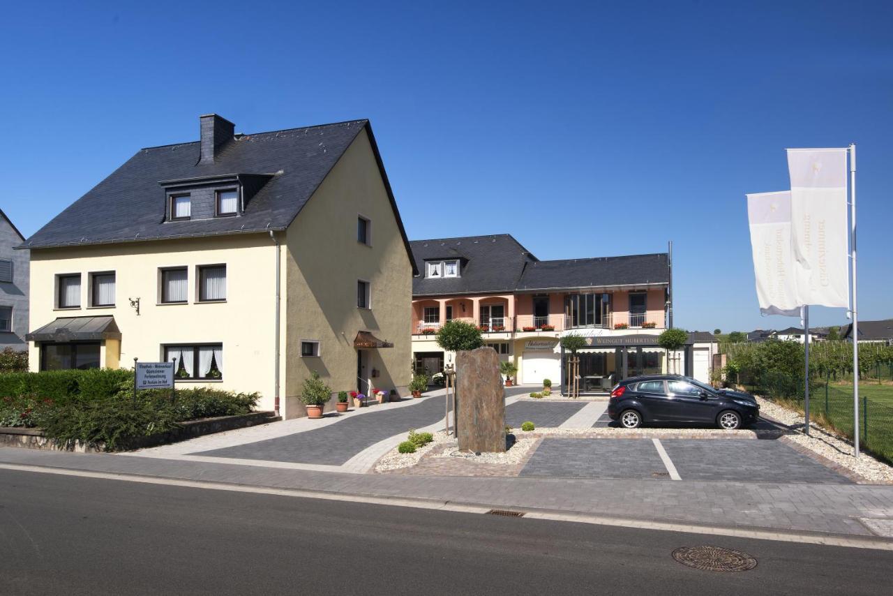 Moselweingut & Gaestehaus Hubertushof Trittenheim Extérieur photo